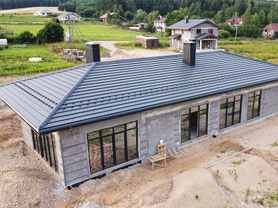 Монтаж кровли из металлочерепицы в Куровском